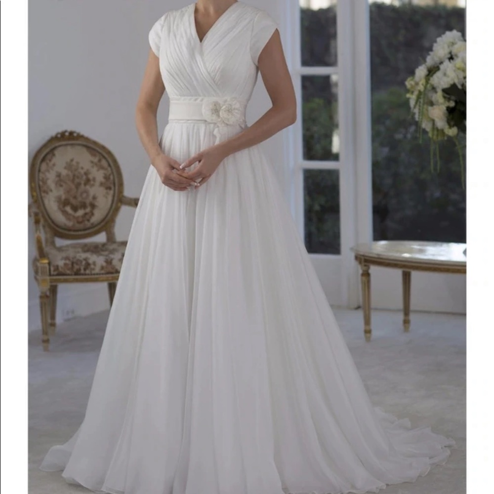 Lovely Modest Wedding Dress with flower appliqué